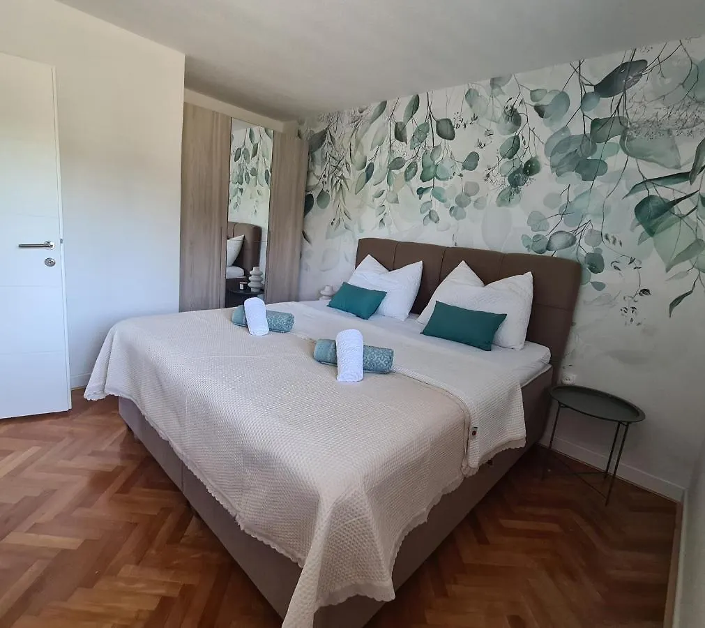 Holiday home Harmony Home Drage